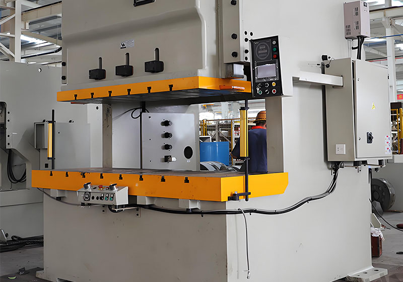 大型冲压设备应用场景